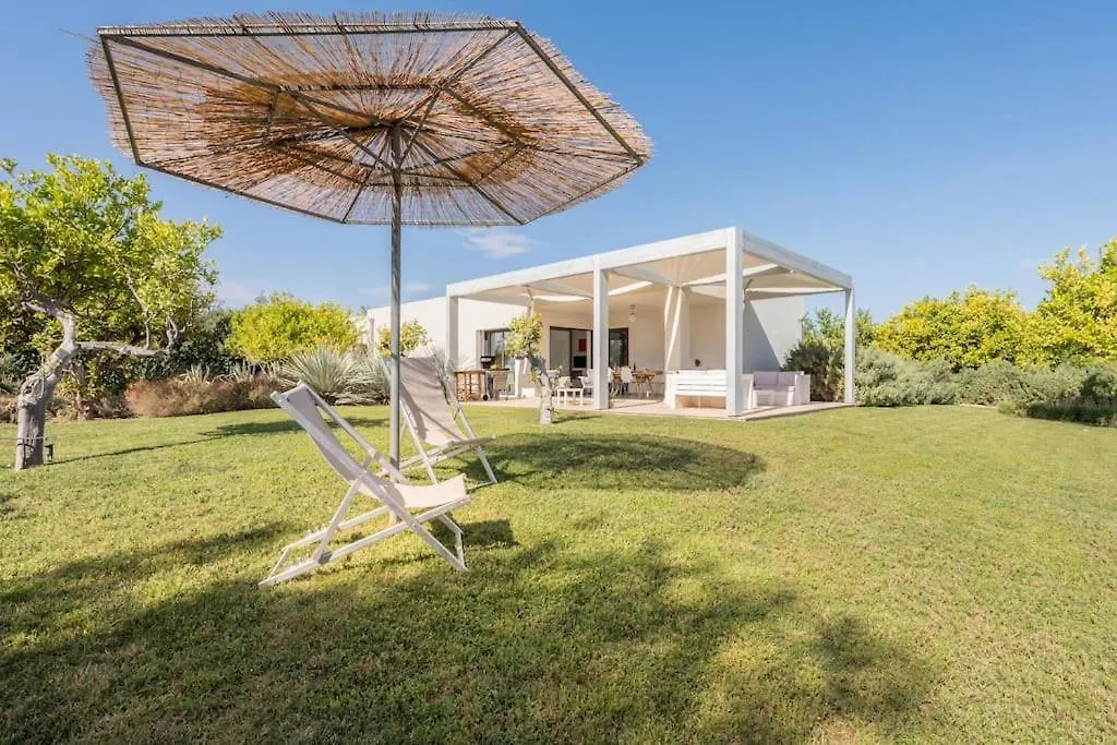Villa Papeda-Tenuta Il Cavaliere D'Italia Noto-Vista Fronte Mare E Piscina Privata 이탈리아